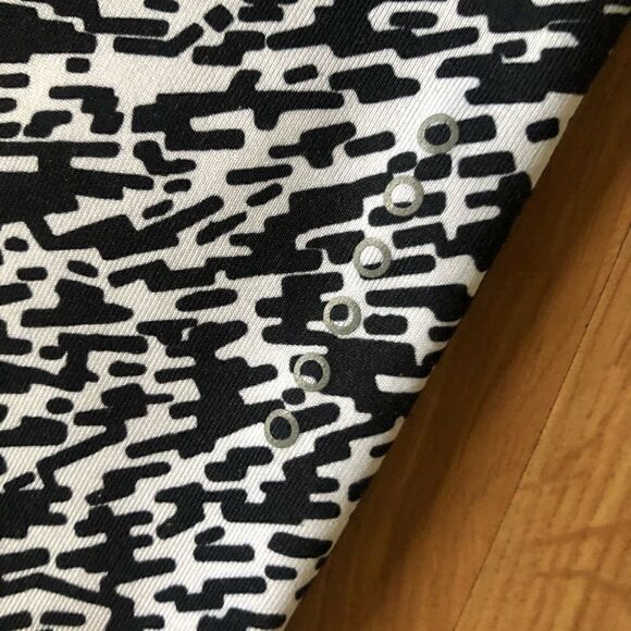 NIKE Pronto Essential Running Crop Pants Tights 777168-010 - Picture 10 of 10